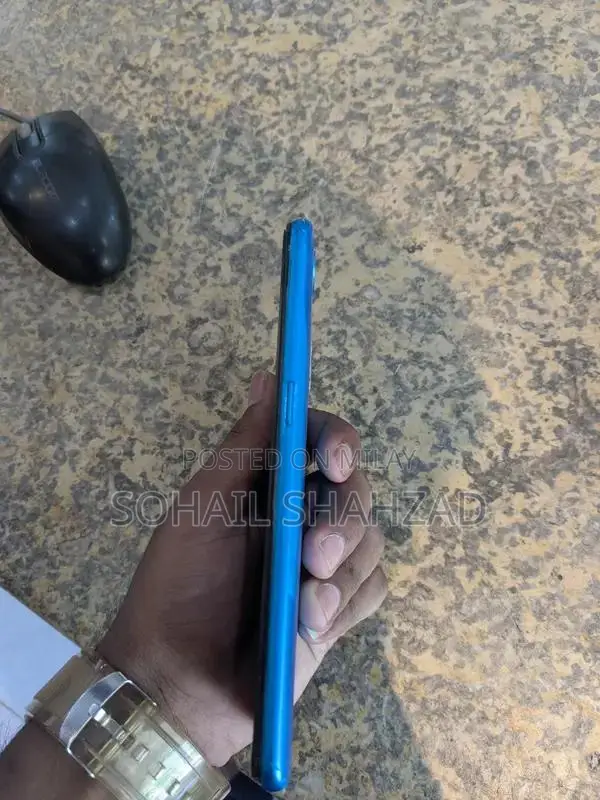 OPPO A12 Budget Smartphone with Dual Camera and Expandable Storage