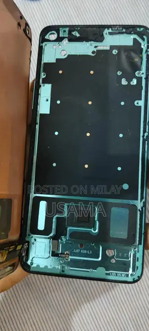 Smartphone with Advanced Fingerprint Scanning Technology