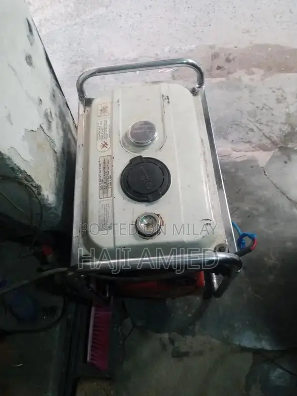 Honda 2200W Portable Generator - Reliable Power Solution