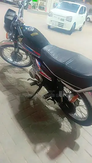 Honda CG 125 Motorcycle 2019 Single Cylinder Bike