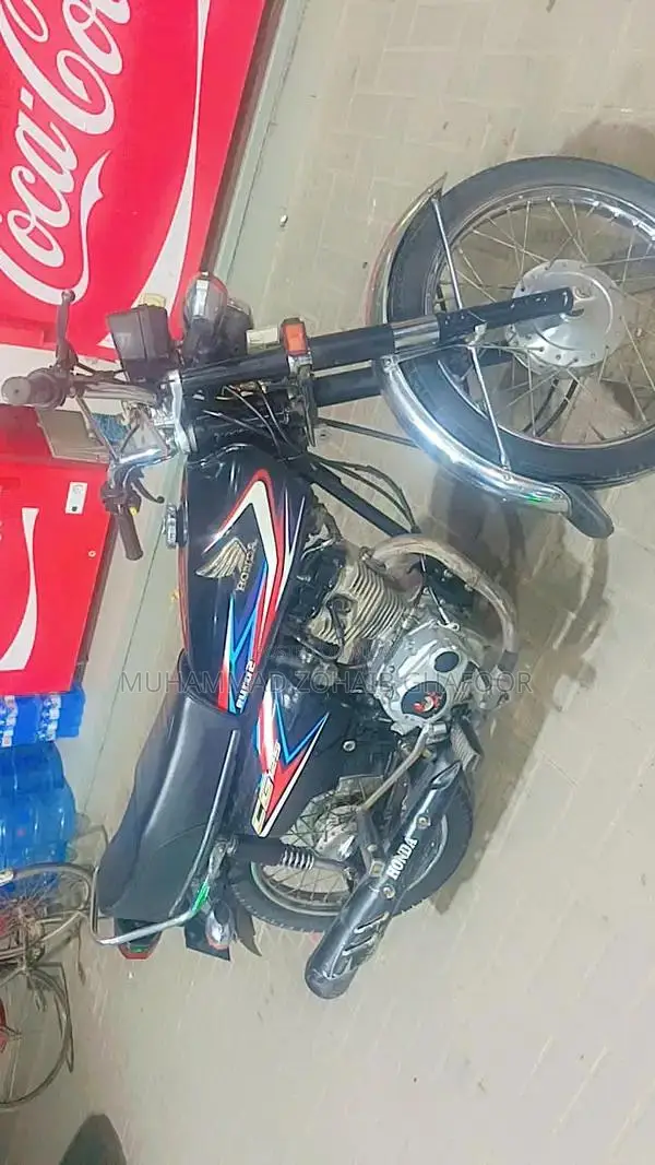 Honda CG 125 Motorcycle 2019 Single Cylinder Bike