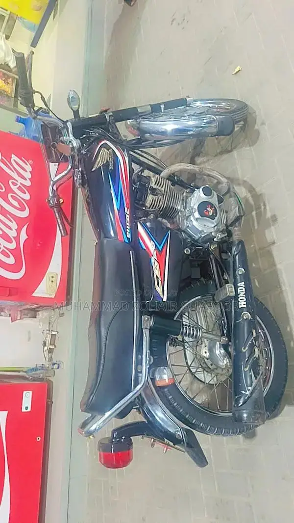 Honda CG 125 Motorcycle 2019 Single Cylinder Bike