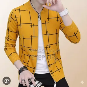 Photo - Stylish Men's Fleece Jacket