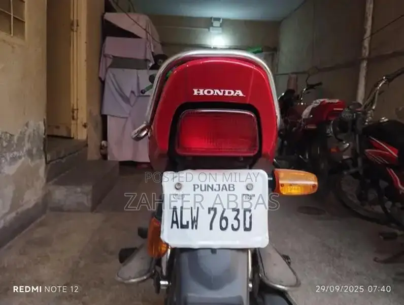 Honda Pridor 2022 Motorcycle - Pristine Condition