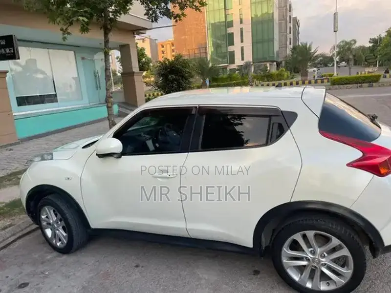 Nissan Juke 2010 Compact SUV - Low Mileage Condition