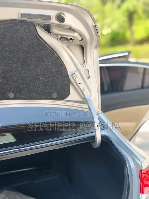 2013 Fender Vehicle with High Mileage and Touch Up