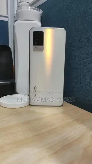 Vivo V21 Smartphone 8GB RAM 128GB Storage