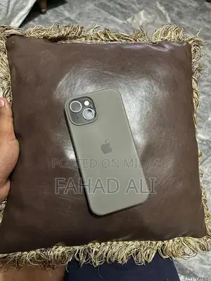 Apple iPhone 15 128GB Smartphone with High Battery Health