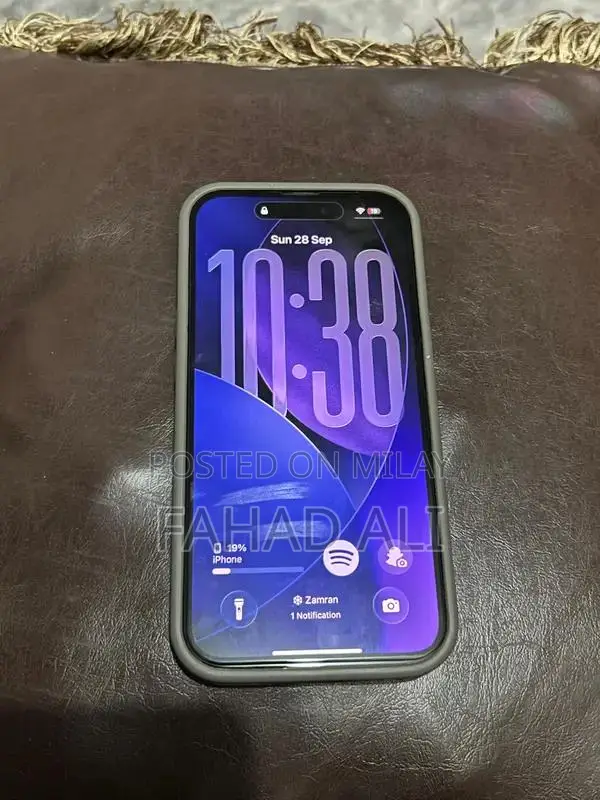 Apple iPhone 15 128GB Smartphone with High Battery Health