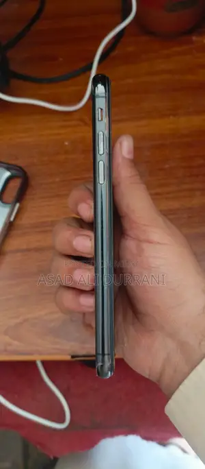 Apple iPhone XS 64 GB Black