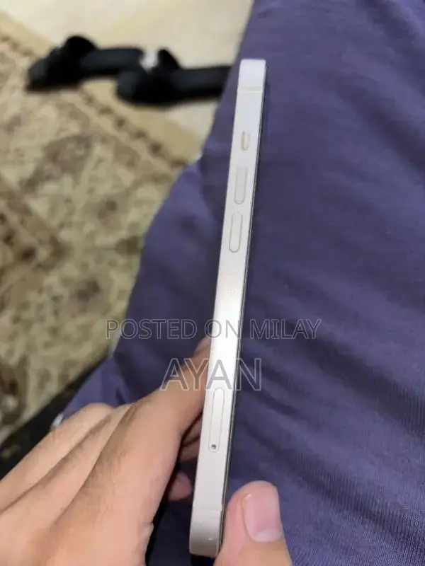 Apple iPhone 13 128GB Unlocked Smartphone