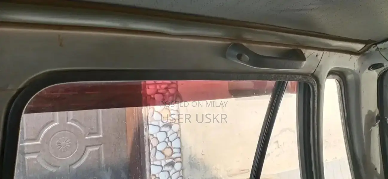 Reliable AC Ka Saman Car with Excellent Mechanical Condition