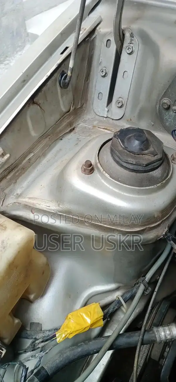 Reliable AC Ka Saman Car with Excellent Mechanical Condition