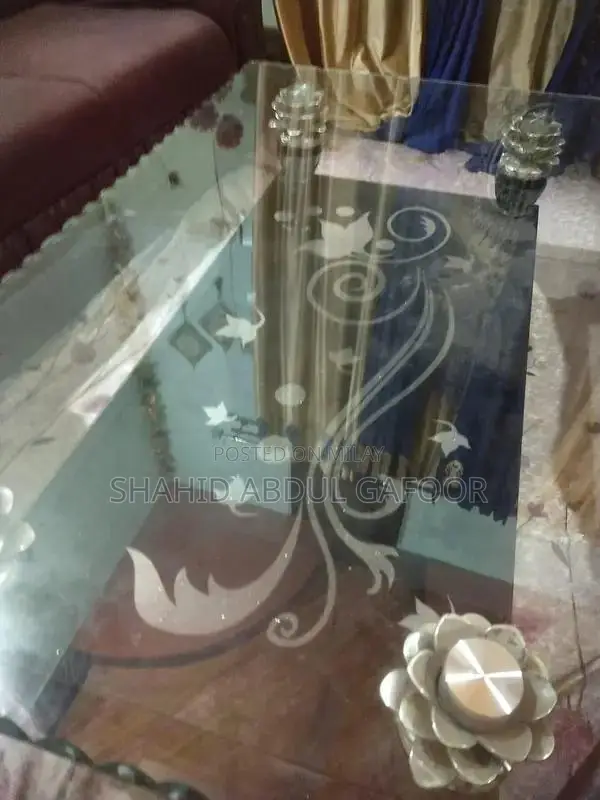 Modern Black Dining Table - Sleek Home Furniture