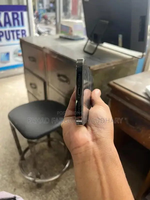 Apple iPhone 13 Pro Max JV Smartphone - 128GB Grey Edition