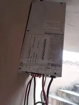 Photo - 2000 Watt Power Inverter for Efficient Energy Conversion