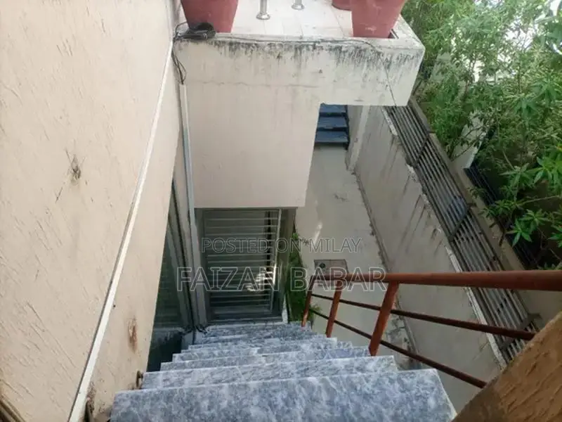 Furnished 1-Bedroom Independent Portion for Rent