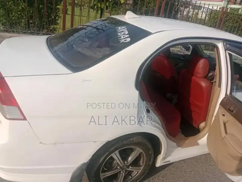 2005 Honda Civic Sedan Reliable Compact Car