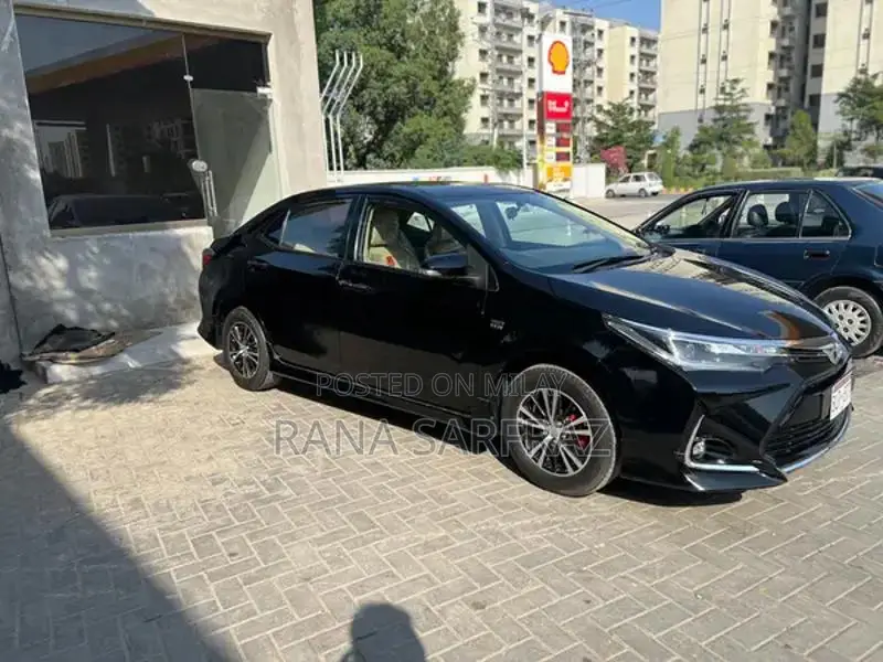 Toyota Altis 2018 Sedan - Low Mileage Excellent Condition