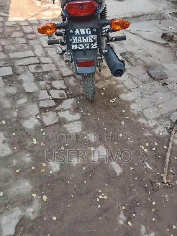 Suzuki GD 110 Motorcycle - Reliable Two-Wheeler for Urban Riding