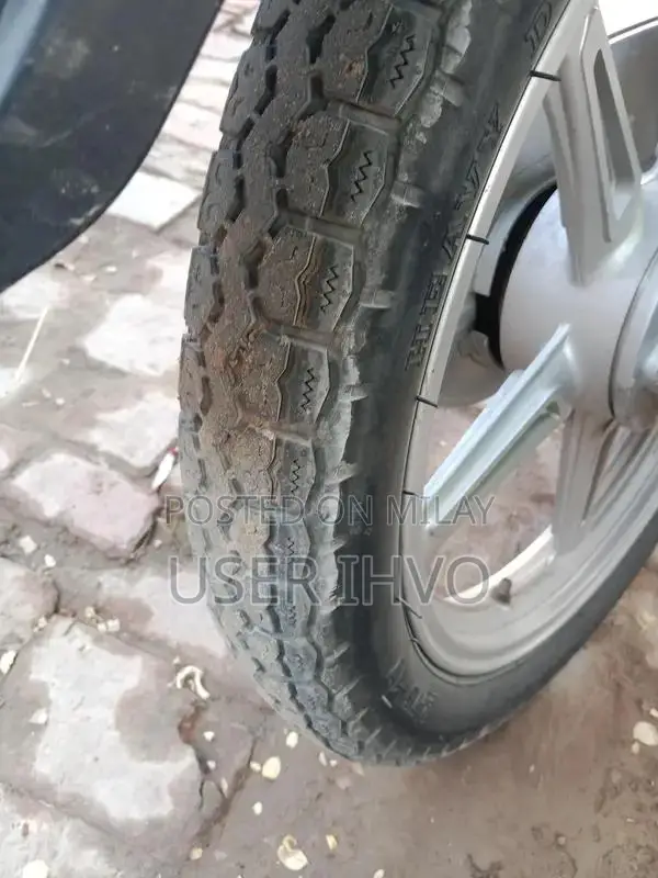 Suzuki GD 110 Motorcycle - Reliable Two-Wheeler for Urban Riding