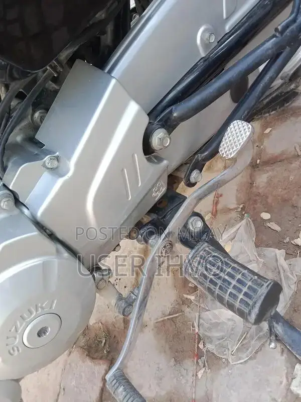 Suzuki GD 110 Motorcycle - Reliable Two-Wheeler for Urban Riding