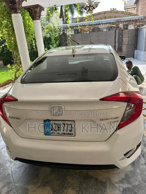 2021 Honda Civic Sedan - Efficient Compact Car