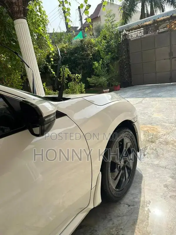 2021 Honda Civic Sedan - Efficient Compact Car