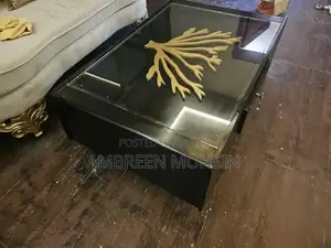 Photo - Dark Brown Central Table - Quality Furniture Piece