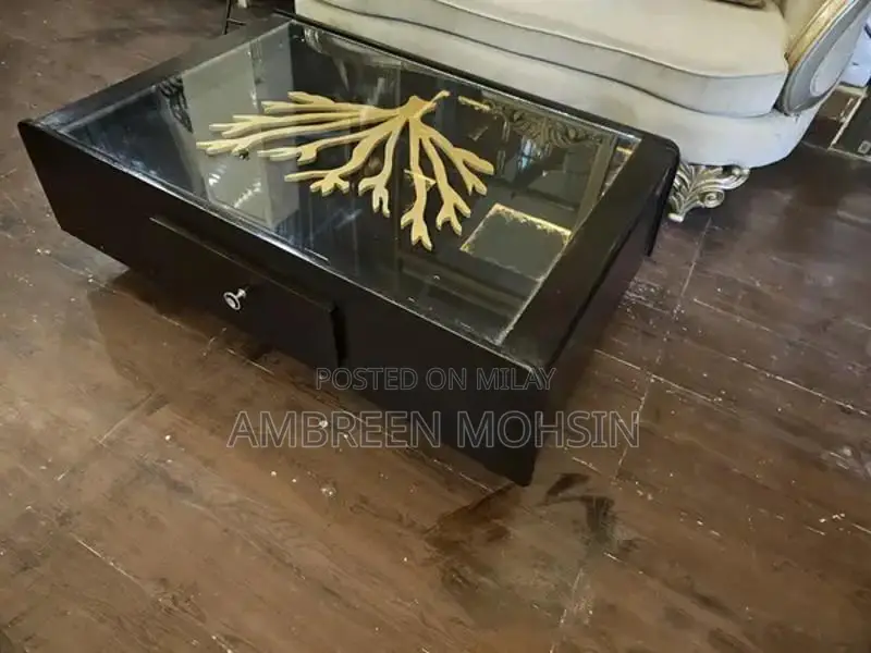 Dark Brown Central Table - Quality Furniture Piece