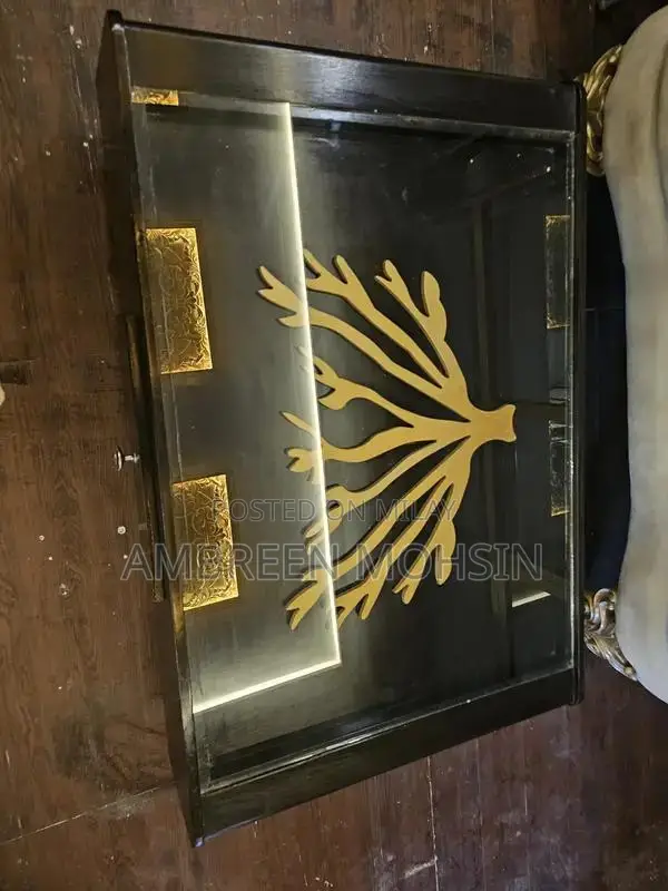 Dark Brown Central Table - Quality Furniture Piece