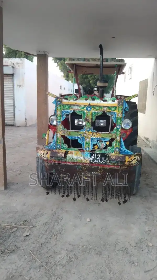 MF 385 Engine Genuine Spare Parts with Tire