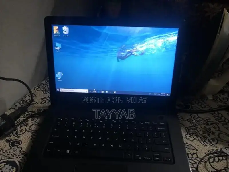 Intel Core i7 Laptop with 8GB RAM and 128GB Storage