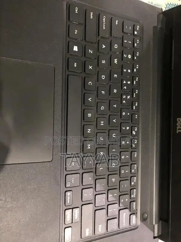 Intel Core i7 Laptop with 8GB RAM and 128GB Storage