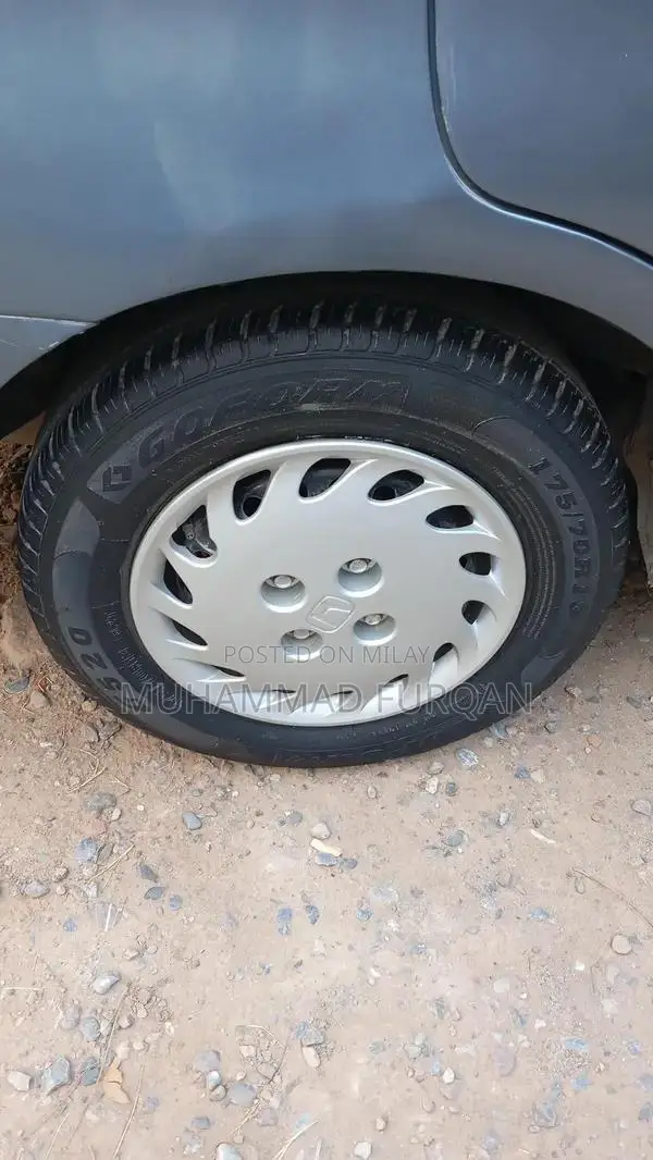 Honda City Sedan - Reliable Compact Car with Manual Transmission