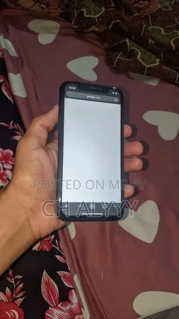 Apple iPhone 11 Pro 64GB Smartphone with Panel Replacement