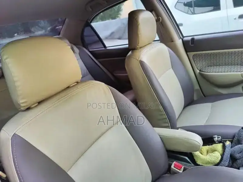 2005 Honda Civic EXi - Near Mint Condition Sedan