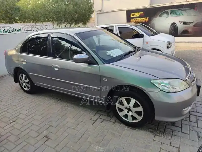 2005 Honda Civic EXi - Near Mint Condition Sedan