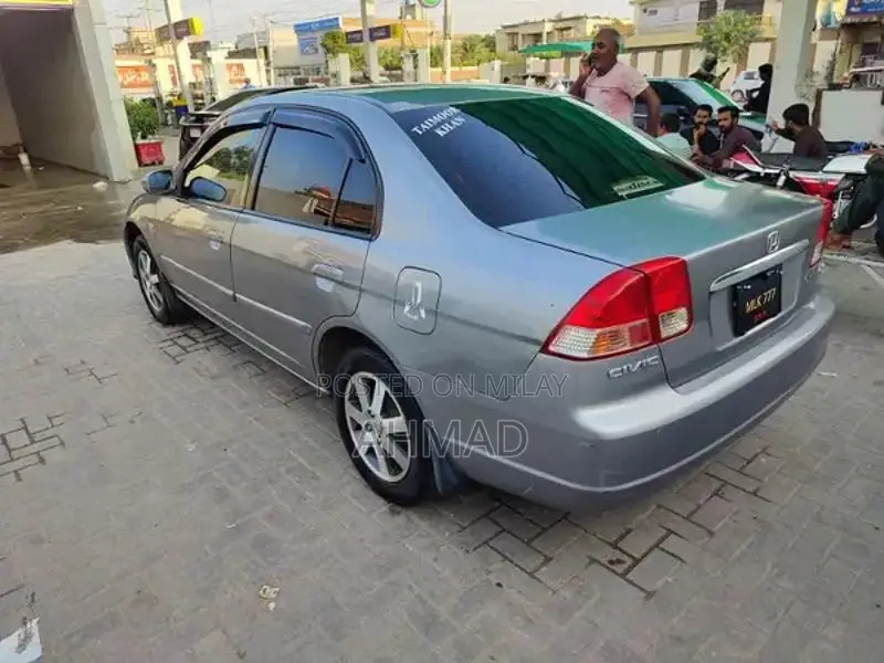 2005 Honda Civic EXi - Near Mint Condition Sedan