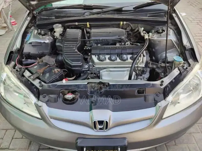 2005 Honda Civic EXi - Near Mint Condition Sedan