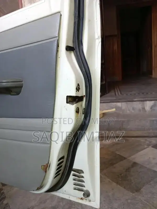 Suzuki Mehran 2011 Sedan - Well-Maintained Condition