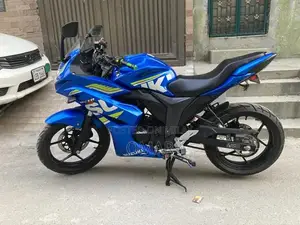 Photo - Suzuki Gixxer 150 Low Mileage Motorcycle
