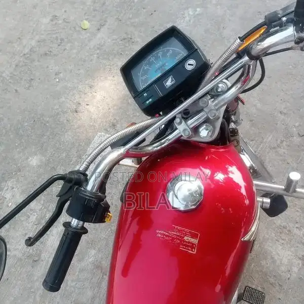 Honda CD 70 2015