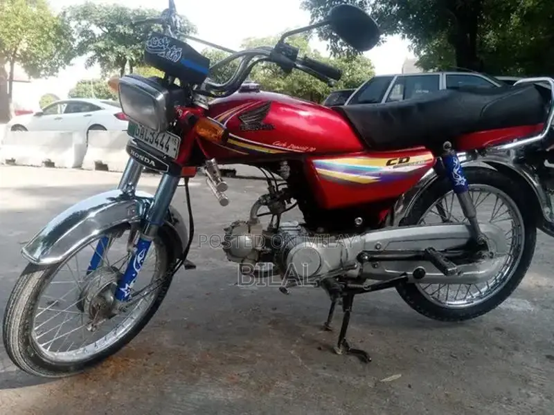 Honda CD 70 2015