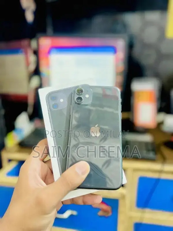 64GB Smartphone with High Battery Health and Good Condition