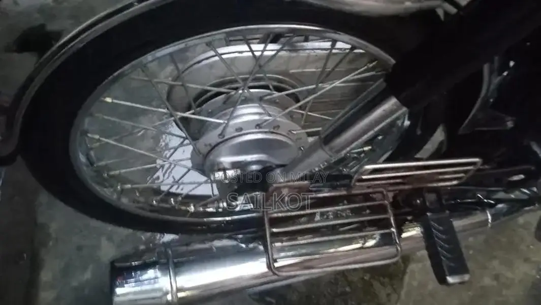 Honda 70cc Motorcycle - 2024-2025 Model Genuine Bike