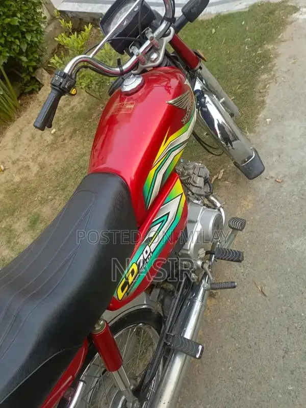 Comprehensive Vehicle Model Book 2022-2023 Edition