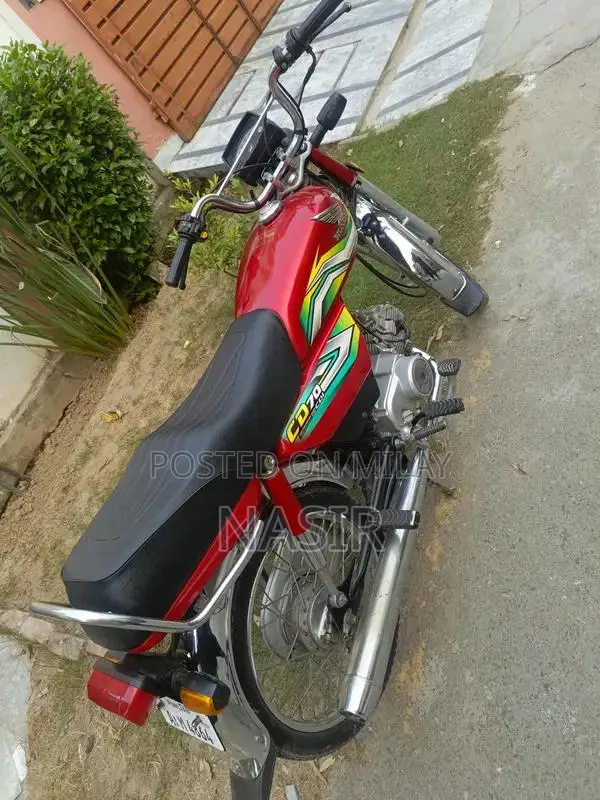 Comprehensive Vehicle Model Book 2022-2023 Edition