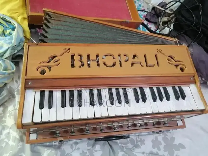 Indian Harmonium with Double Reeds - Kolkata Crafted Musical Instrumen