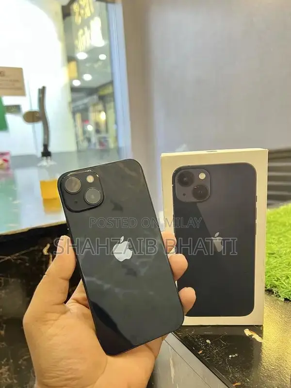 Apple iPhone 13 128GB Excellent Condition with Original Box